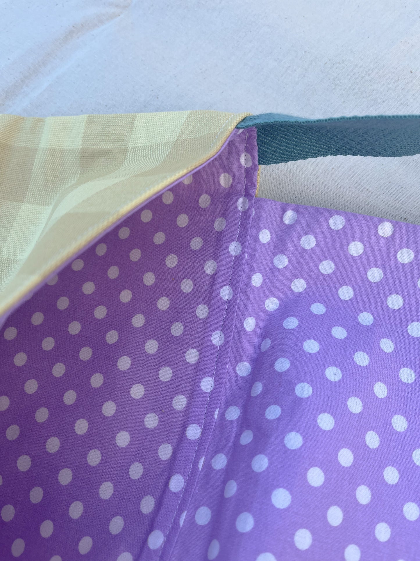 Retro Style Oval Shoulder Bag / Yellow Check