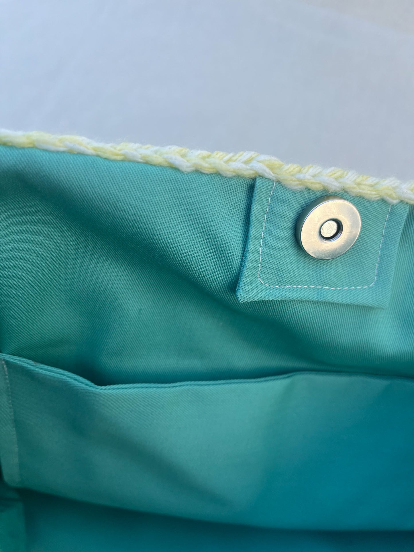 Multicolor Crochet Shoulder Bag / Green